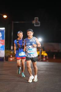 BIB: 91707, 452
                            <button type="button" onclick="openModal(23148122)" class="btn btn-primary btn-sm float-right btn-popup" data-toggle="modal" data-target=".modal-high-quality">
                        <i class="fas fa-shopping-cart"></i> Add to Cart
                    </button>
                                            <button type="button" onclick="isThisMe(23148122, true)" class="btn btn-success btn-sm float-right btn-popup btn-isme hidden" data-toggle="tooltip" data-placement="bottom" title="นี่คือรูปของคุณใช่ไหม คลิกที่นี่เพื่อเอาเข้าอัลบั้ม">
                        <i class="fas fa-plus"></i> Add to album
                    </button>
                    <button type="button" onclick="isThisMe(23148122, false)" class="btn btn-warning btn-sm float-right btn-popup btn-isnotme hidden">
                        <i class="fas fa-ban"></i> Remove from album
                    </button>